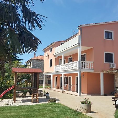 Apartments Sorgo Novigrad Istria Exteriér fotografie